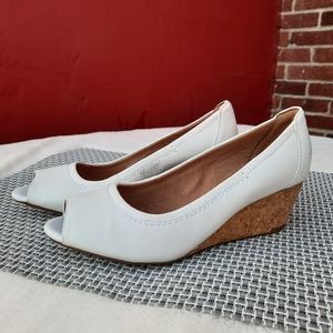 Clarks Artisan Burmese Art Cushioned Leather Peep Toe Cork Wedge Bone NEW 6